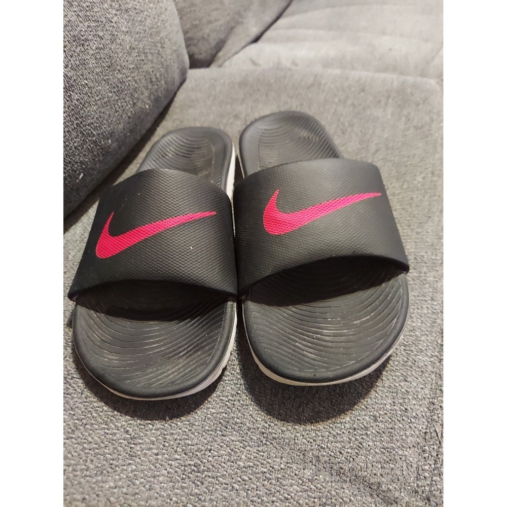 Nike Kawa Logo Slide Sandal Shoes Black Hot Pink 834588-060 Women's Size 8